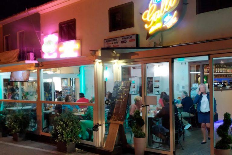 Bar Gallo Blu 768x512