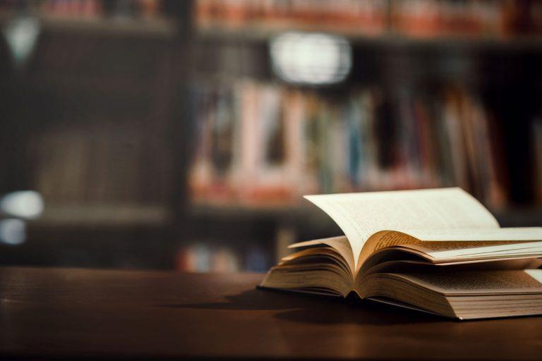 Libreria 2 768x512